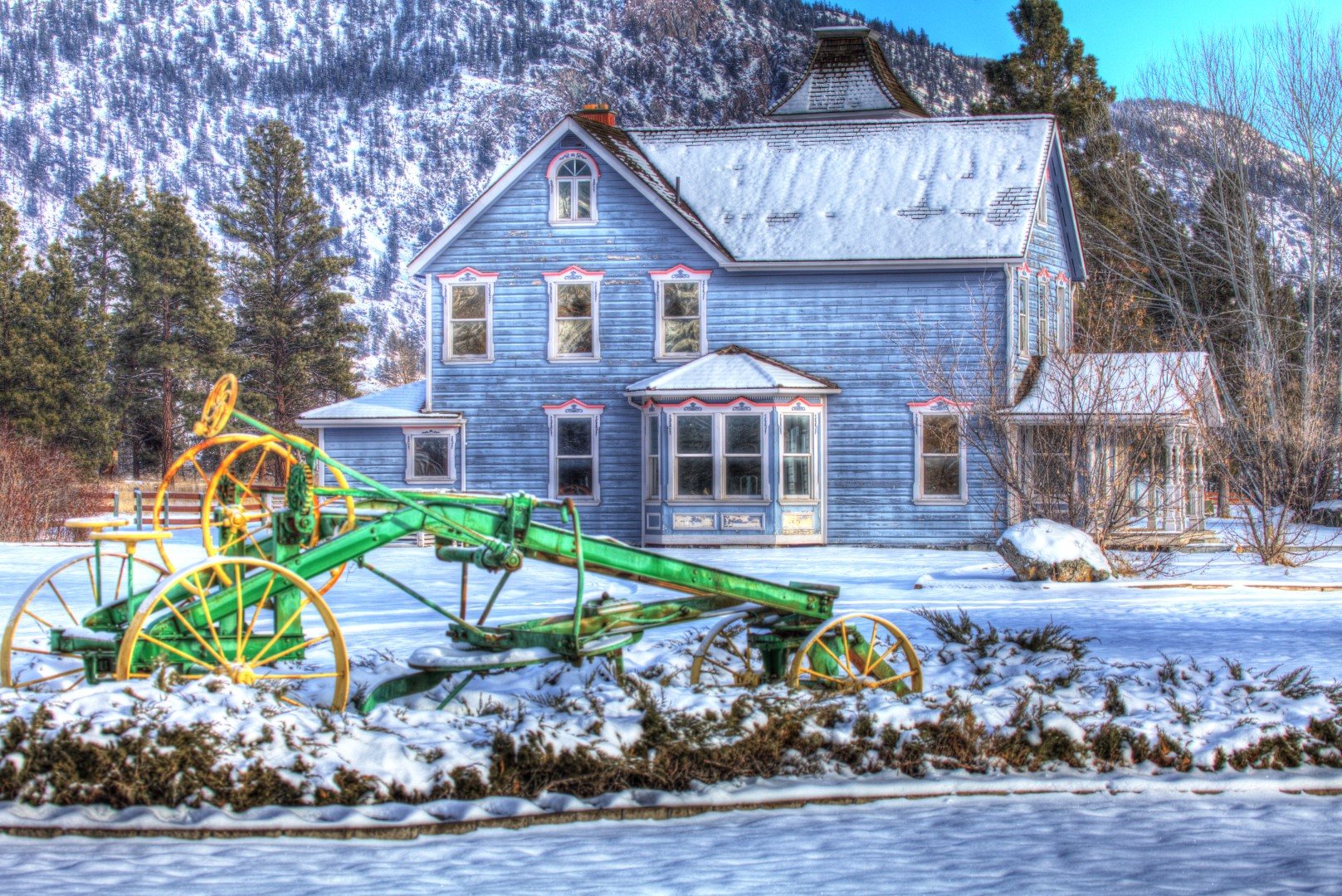 UT House at Nicola BC